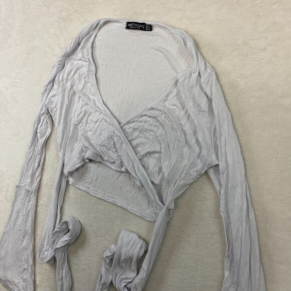 Nasty Gal White Crop Top Long Sleeves Size 10 - Picture 2 of 8